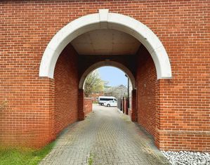 Oyster Tank Road- click for photo gallery